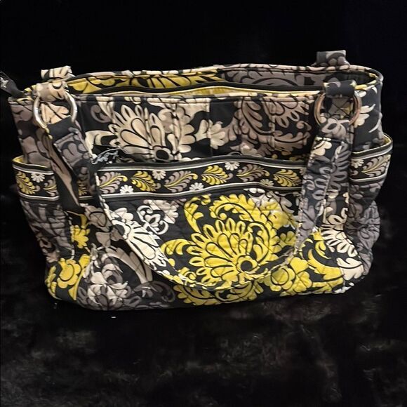 Vera Bradley Stephanie shoulder bag in the retired Baroque pattern - Picture 1 of 7